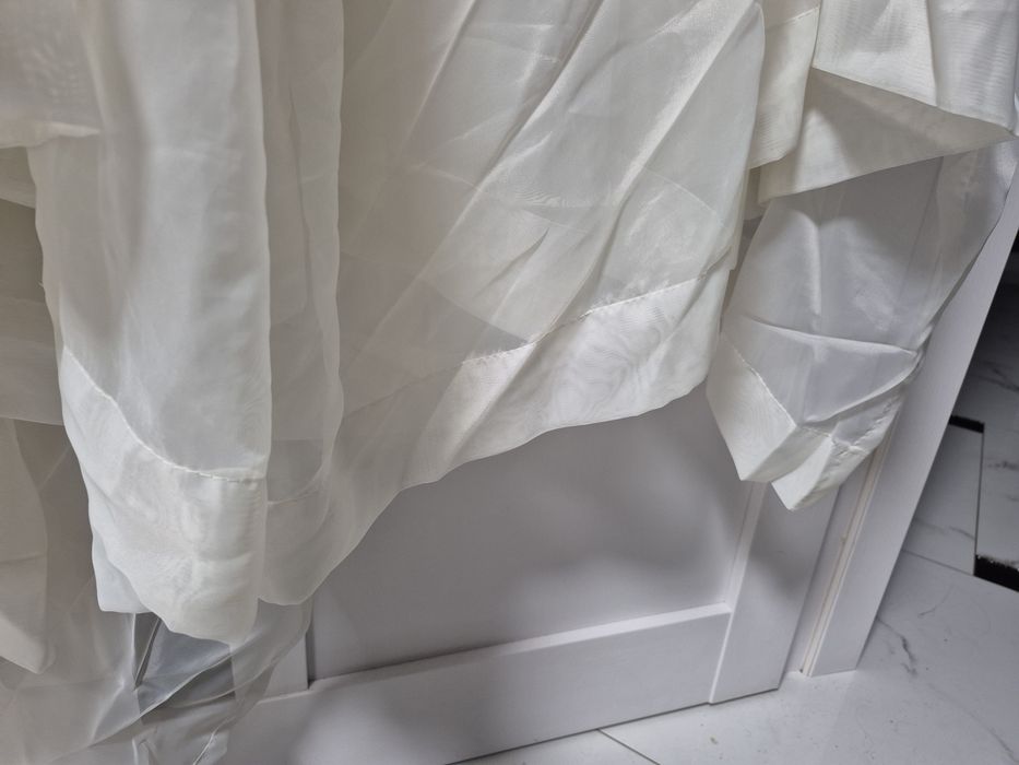 Тюль колір айворі