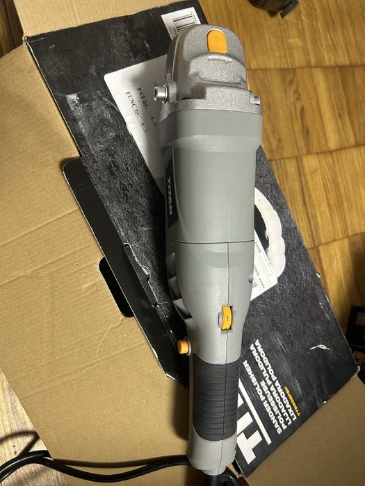 Полірувальна машина TITAN