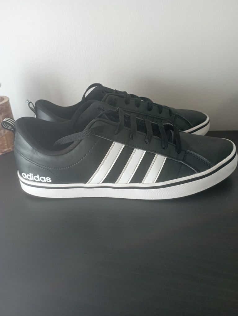 Sapatilhas adidas