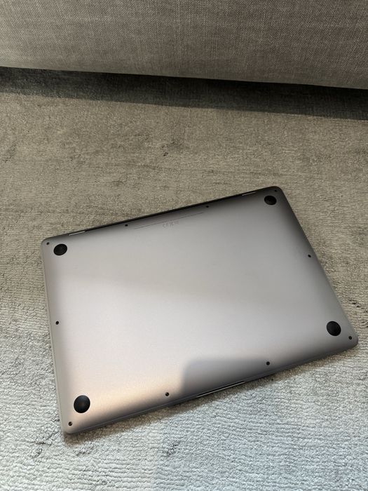 Apple Macbook air m1