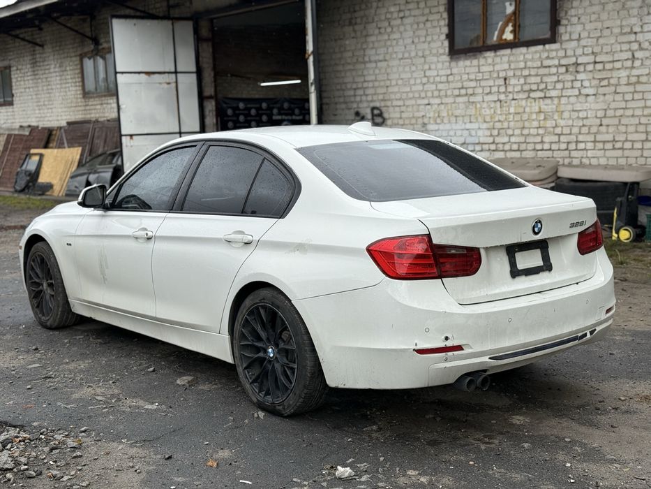 Розборка bmw f30 300 колір розборка бмв ф30 бмв ф31 задній привід