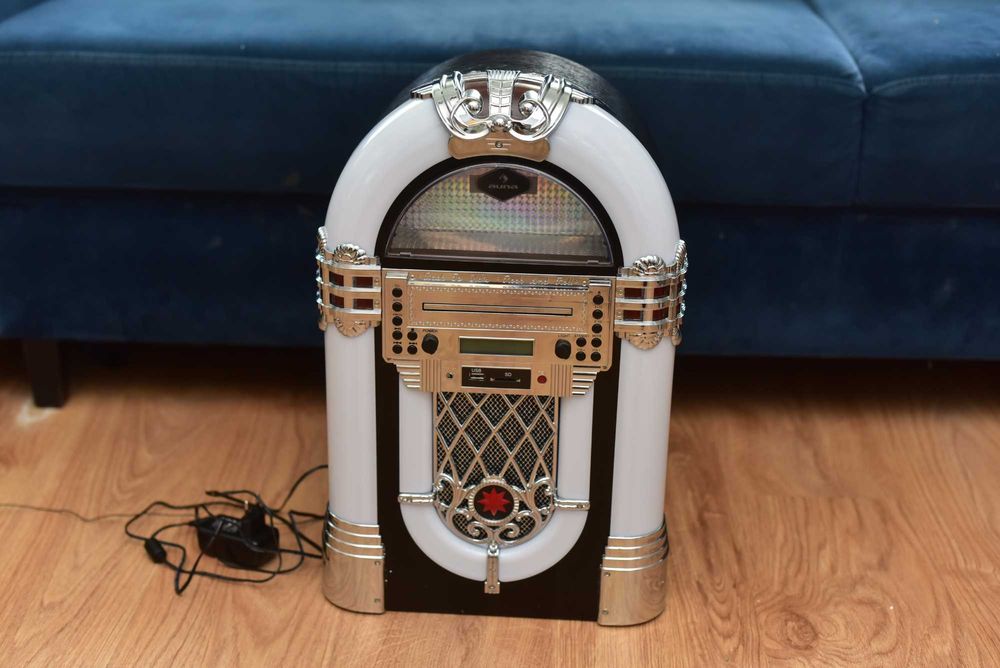 auna Kentucky szafa grająca