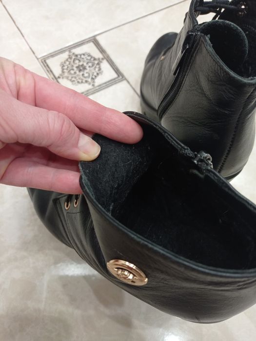 Черевики 39р. Шкіра