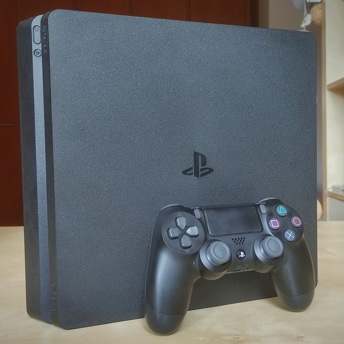 PS4 500gb PlayStation 4 + pad Dualshock 4