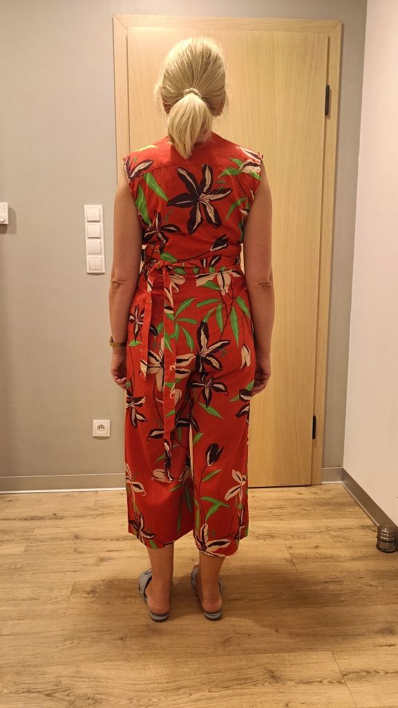 Kombinezon Zara czerwony w kwiaty bawełna  M/L