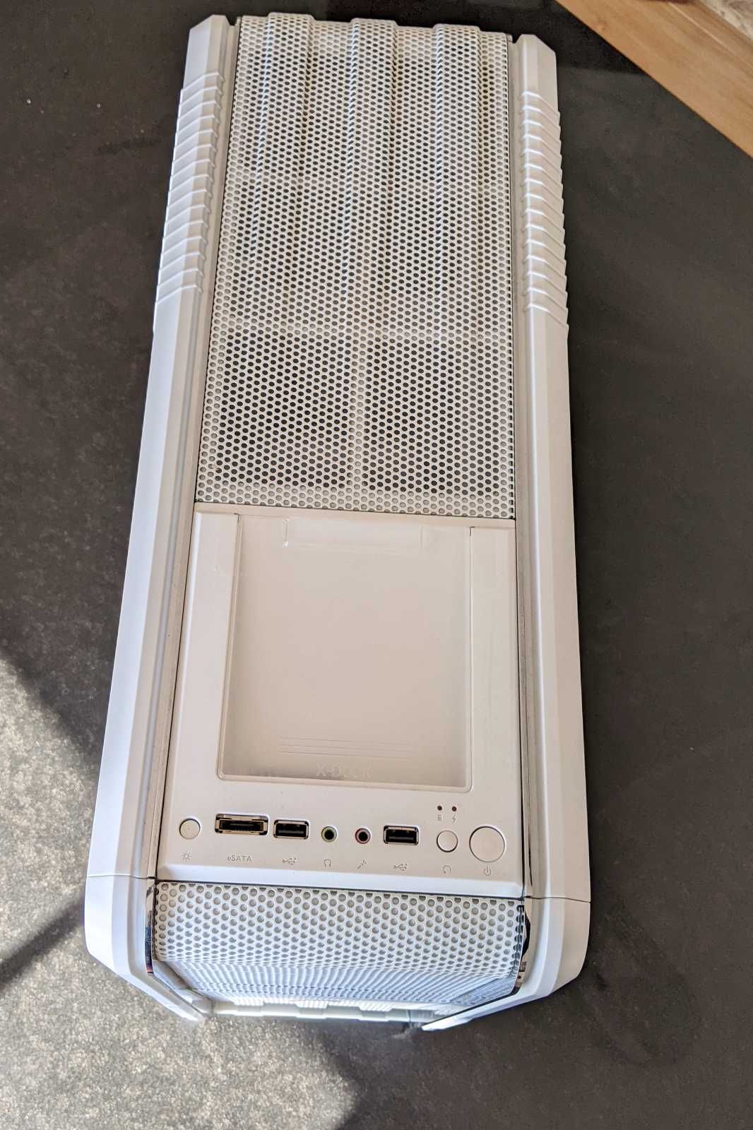 Caixa PC CoolerMaster CM 690 II Advanced White