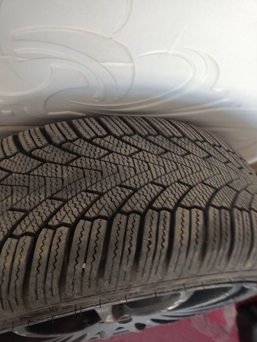 Продам диски ковані R17 с резиной