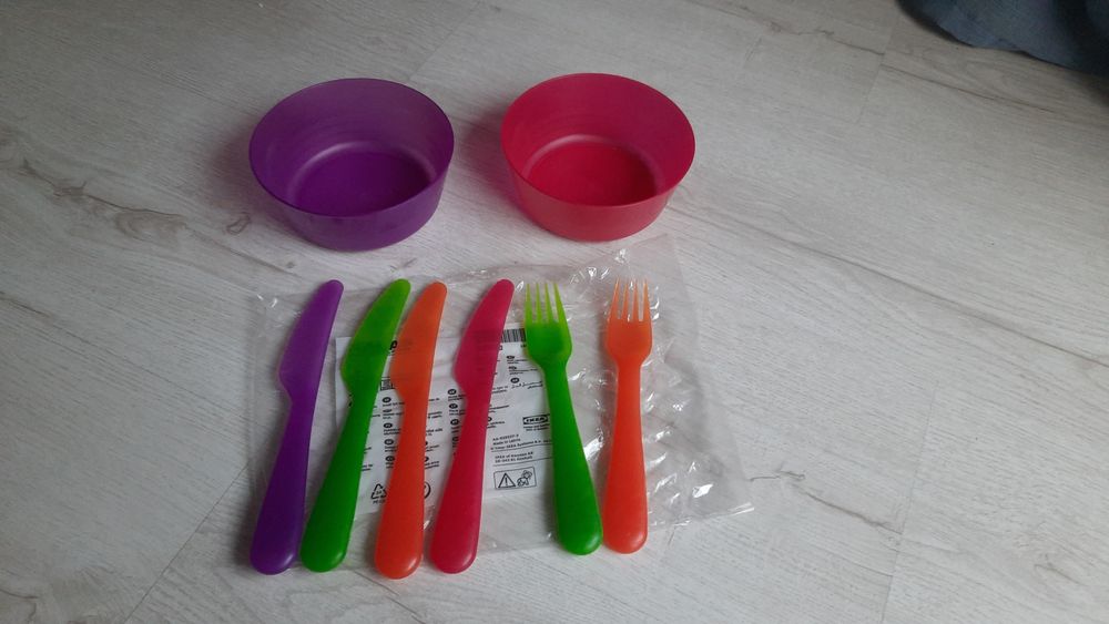 Nowe IKEA KALAS Sztućce plastikowe + Dwie Miseczki zestaw dla dziecka