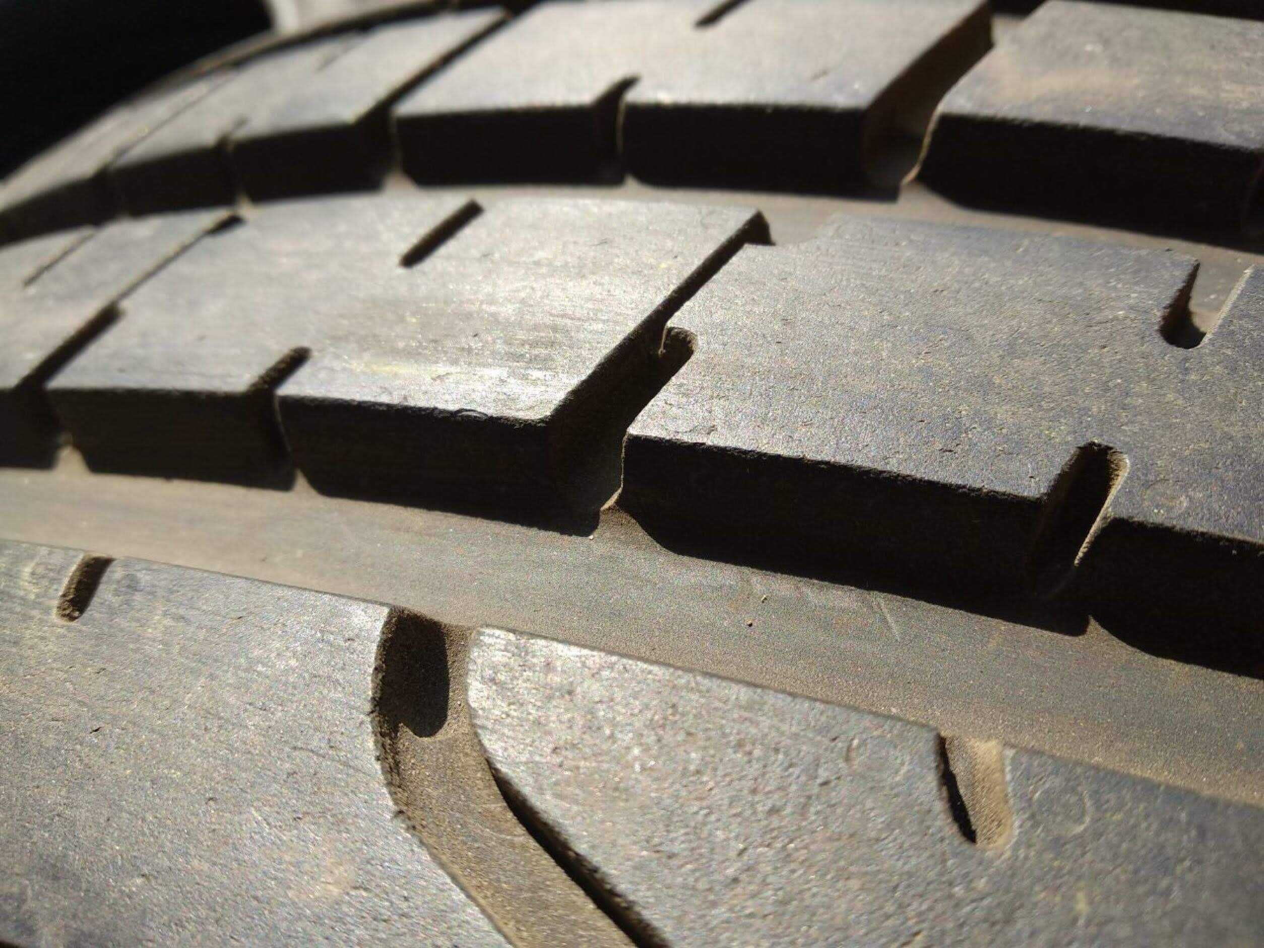 Літні Піреллі 315/40/21 Pirelli Pzero залишок 95% резина шины склад