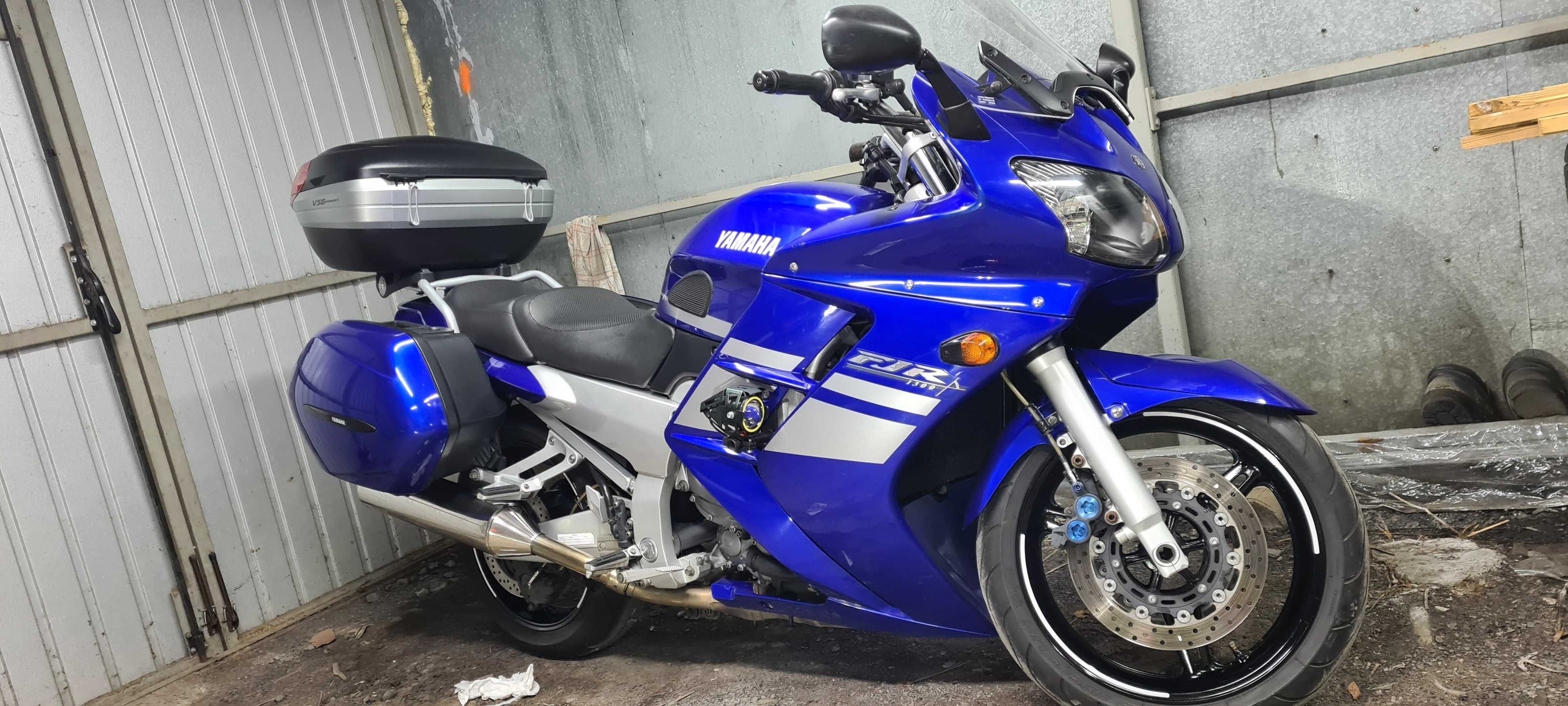 YAMAHA FJR 1300 rok 2002 WLKP