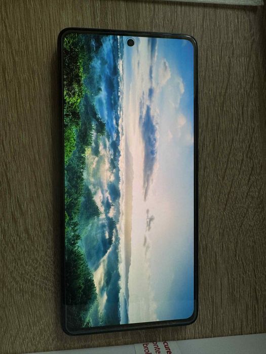 Xiaomi 11T 8/128GB + etui i zapasowa szyba ochronna. Stan Idealny