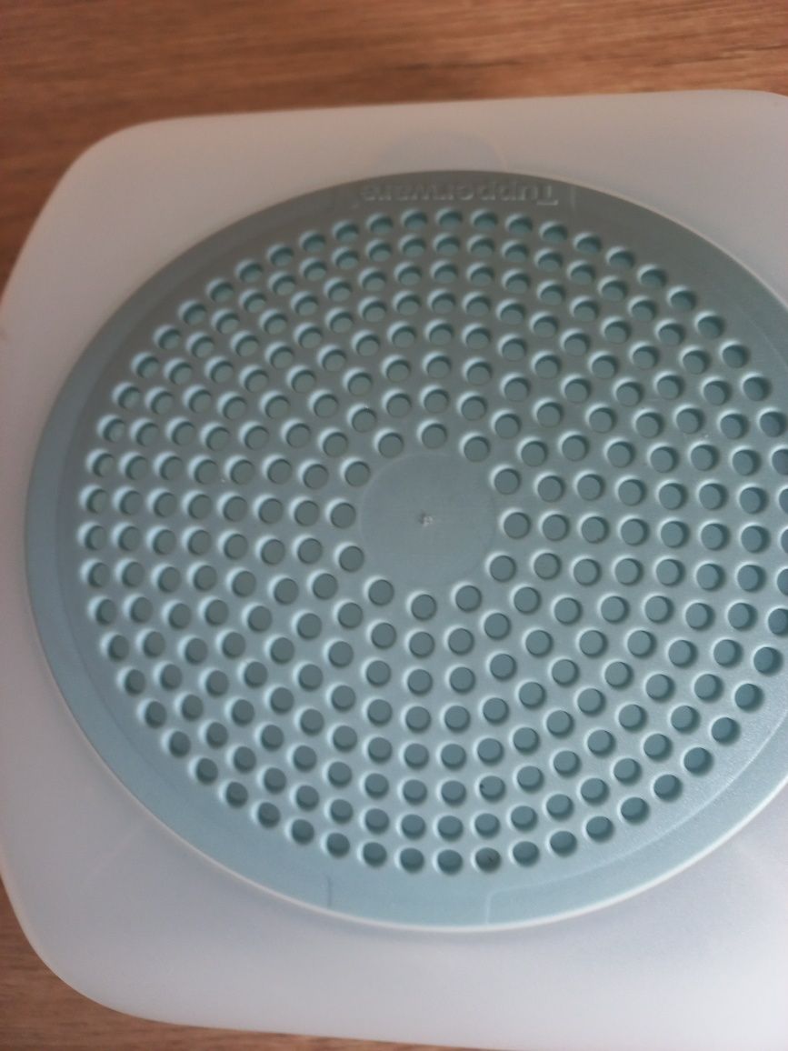 Tupperware pojemnik na ser i durszlak