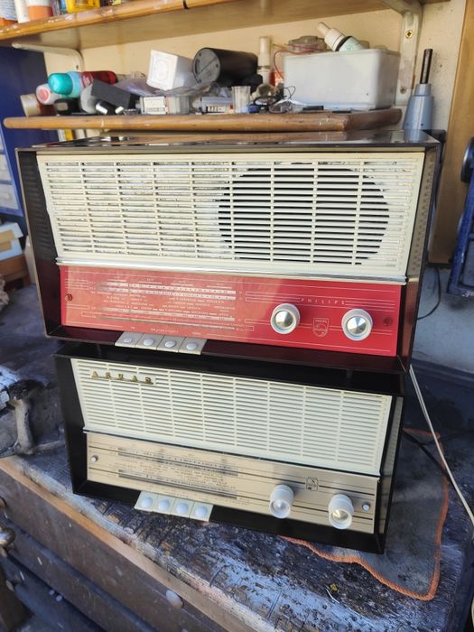 Rádios vintage ASKAR e PHILIPS