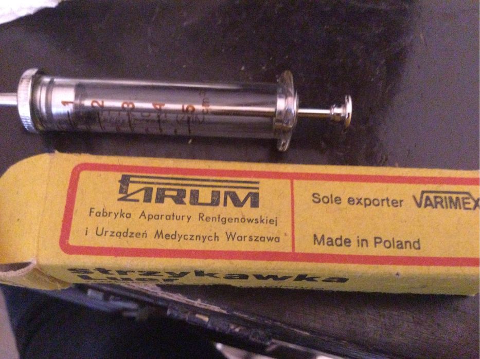 Strzykawka szklana.PRL,zabytek,antyk,starocie,okazja,medycyna,apteka