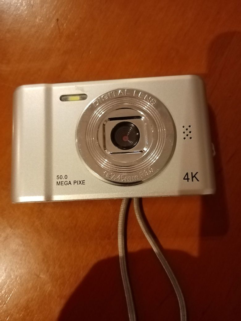 Aparat cyfrowy 50mpx, używany niewiele.