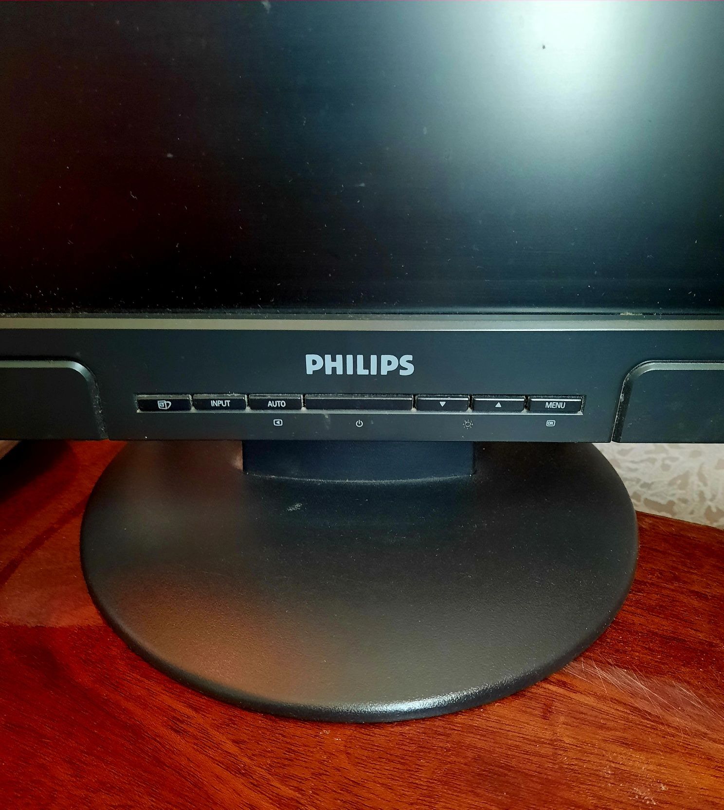 Монітор Phillips 19OS!