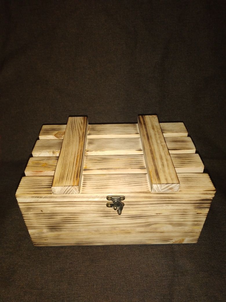 Скринька( коробка) ручної роботи