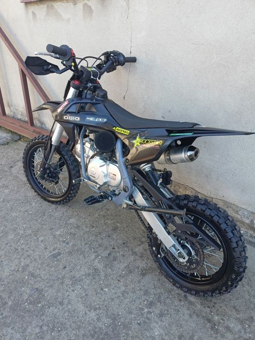 Asix 125cc r2024