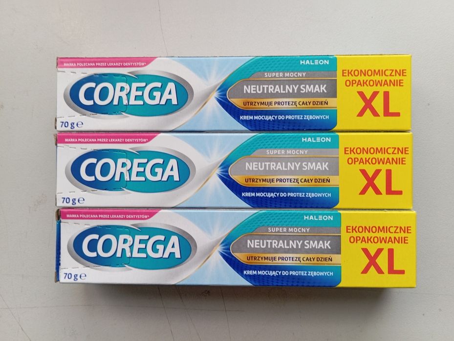 Corega Super Mocny Krem mocujący do protez zębowych 70 g 3 szt.