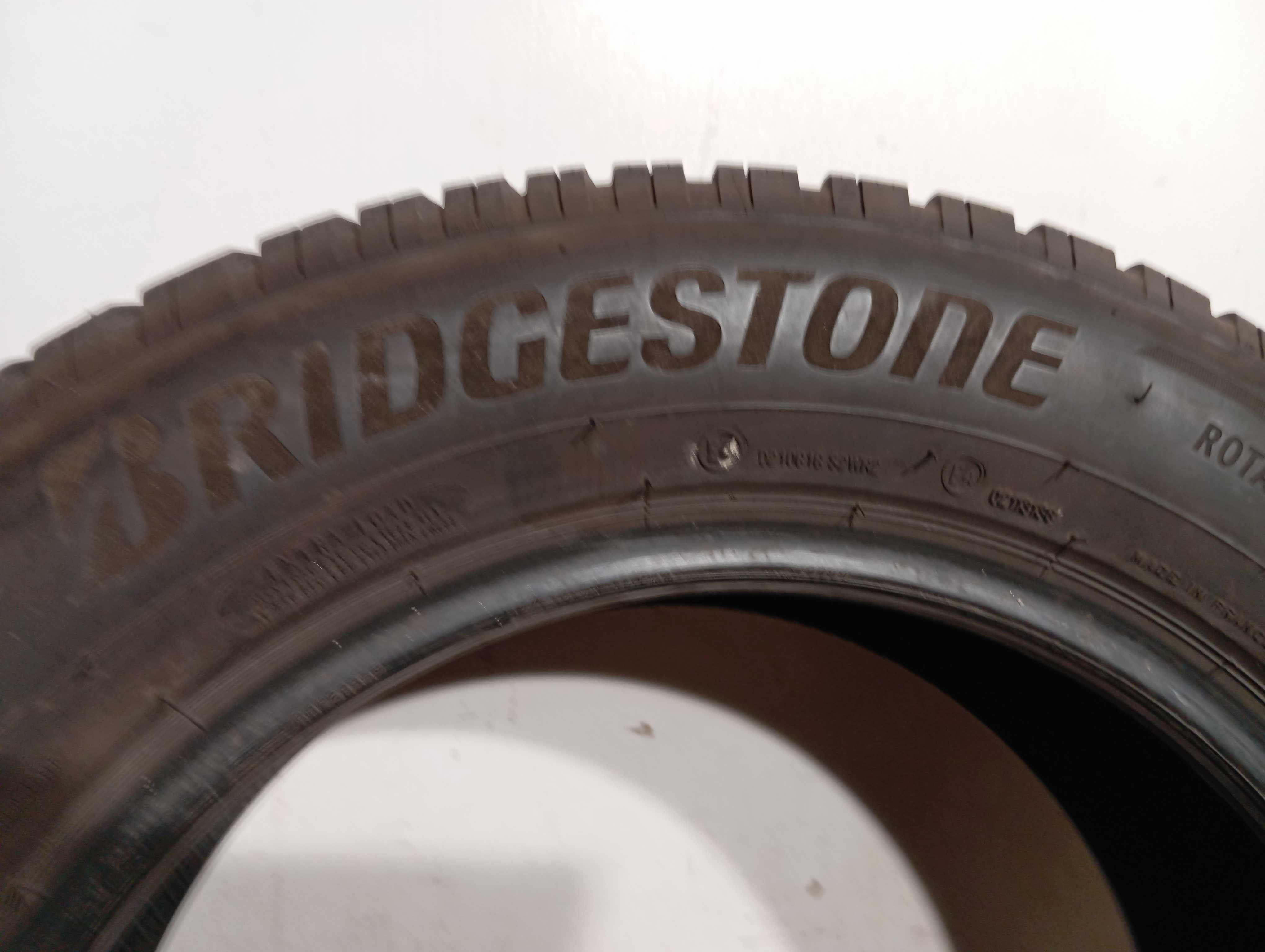 1x 215/65 R17 103H Bridgestone Blizzak LM005. 2019r 7,4mm