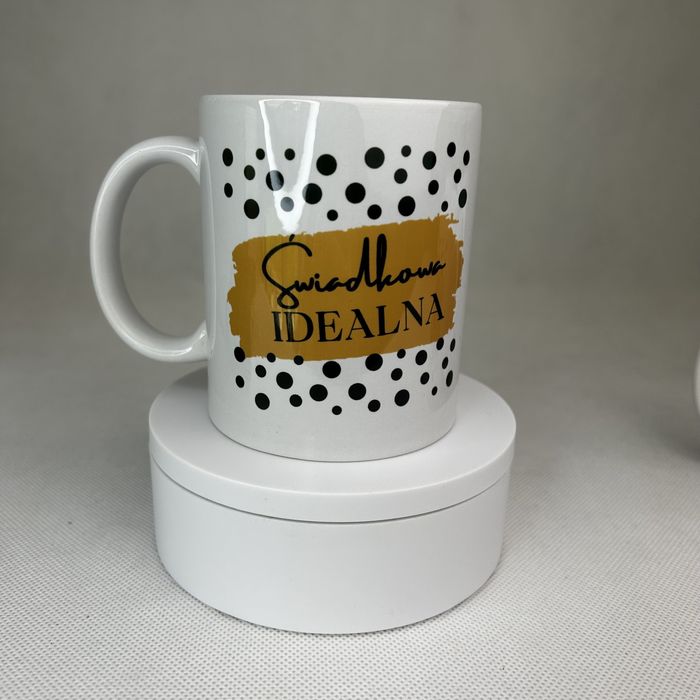 Kubek z napisem dowolnym świadkowa świadek
