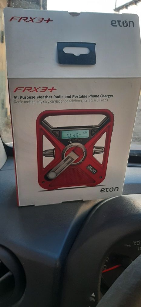 Аварійний радіоприймач Американського Червоного хреста Eton FRX3+

Рад
