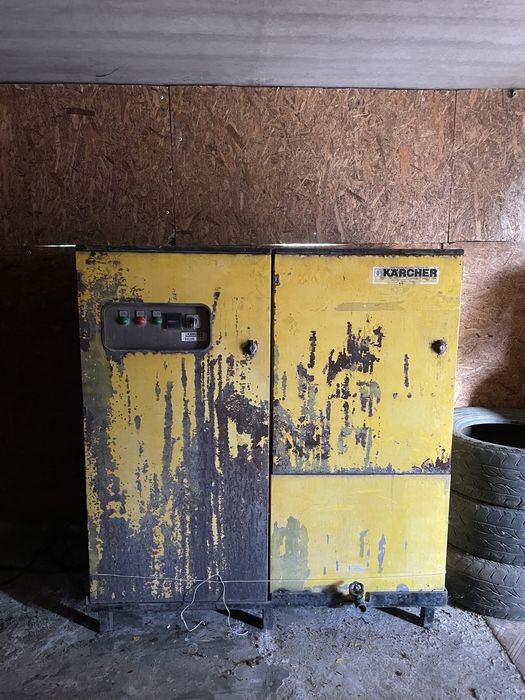Дозувальна станція Karcher HDR 777 для автомийки/прання килимів та ін.