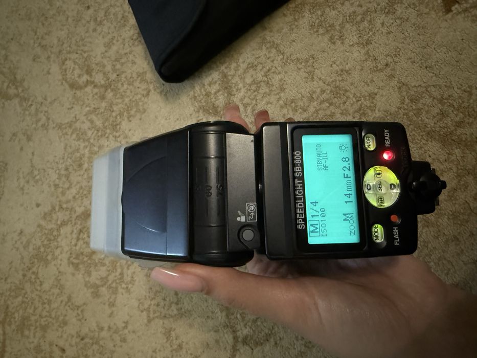 Спалах nikon sb800