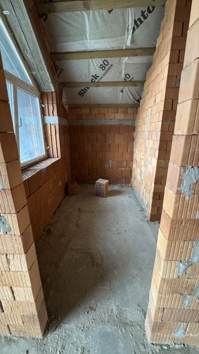 Готовый дом в закрытом коттеджном городке, Ирпень. Газовое отопление.