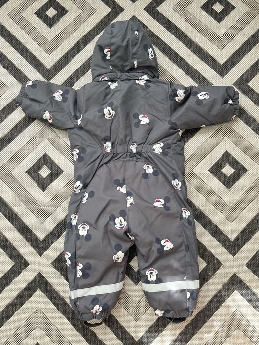 Комбінезон H&M.