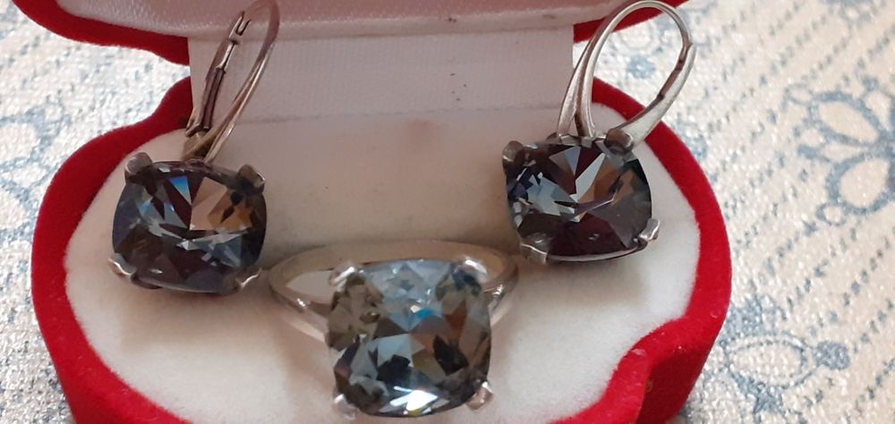 Заколки для волос серьги комплект серьги и кольцо