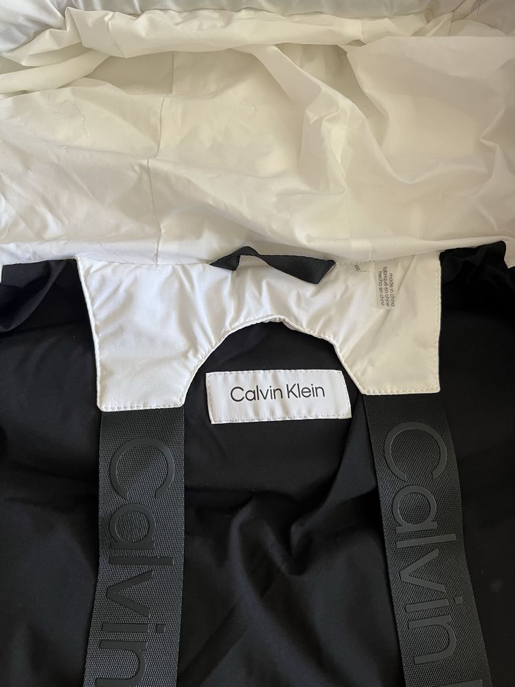 Пальто пуховик куртка Calvin Klein, размер XS, оригінал