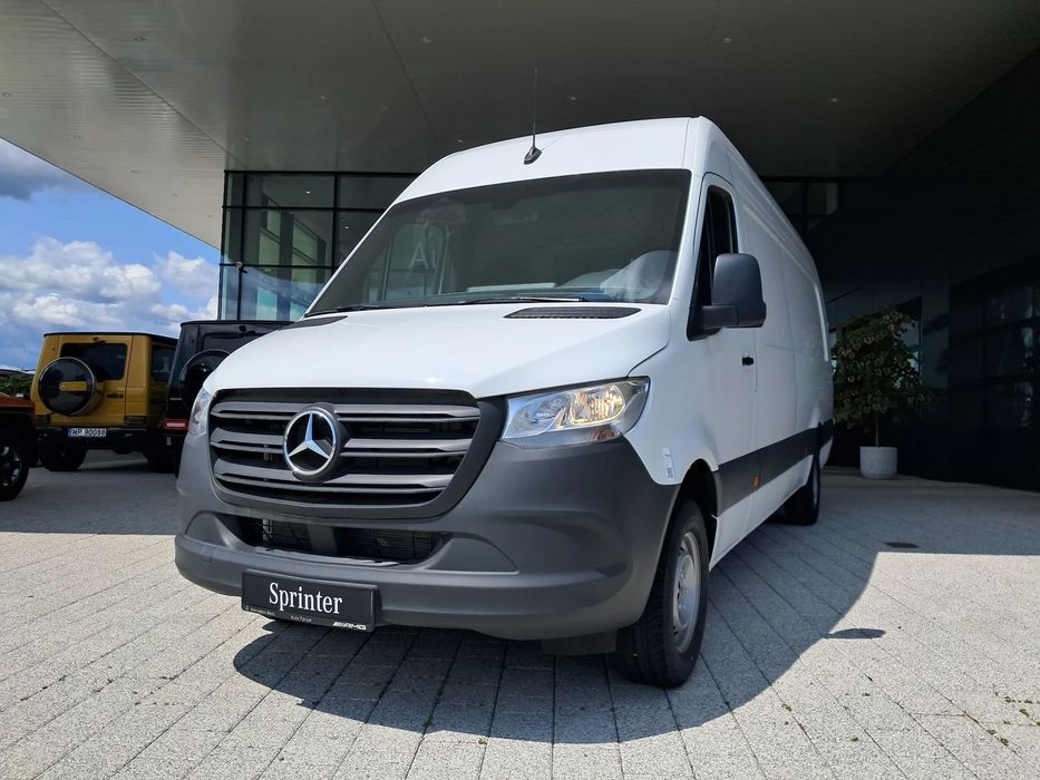 Mercedes-Benz Sprinter  Furgon z wysokim dachem / Ekstra długi / WYPRZEDAŻ ROCZNIKA 2024