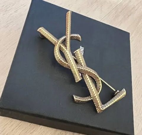 Złota broszka YSL  Cassandre vintage premium