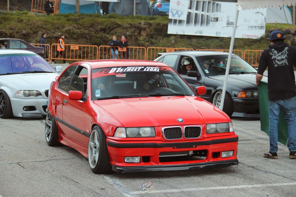 Bmw e36 328i - 316ti