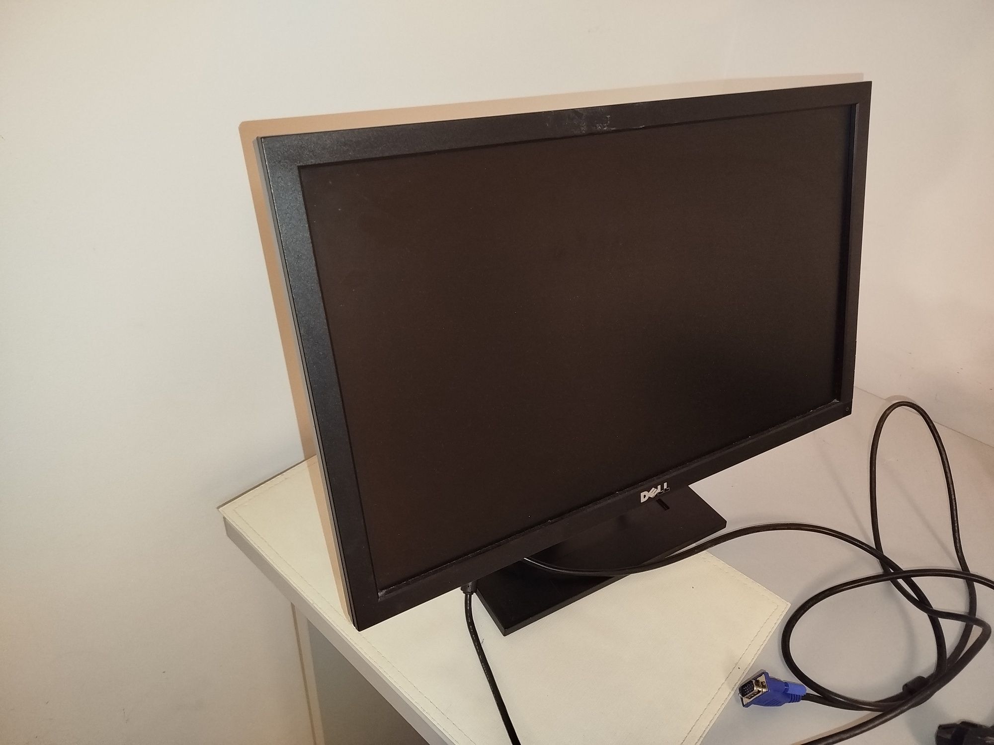 Monitor dell 21" cali