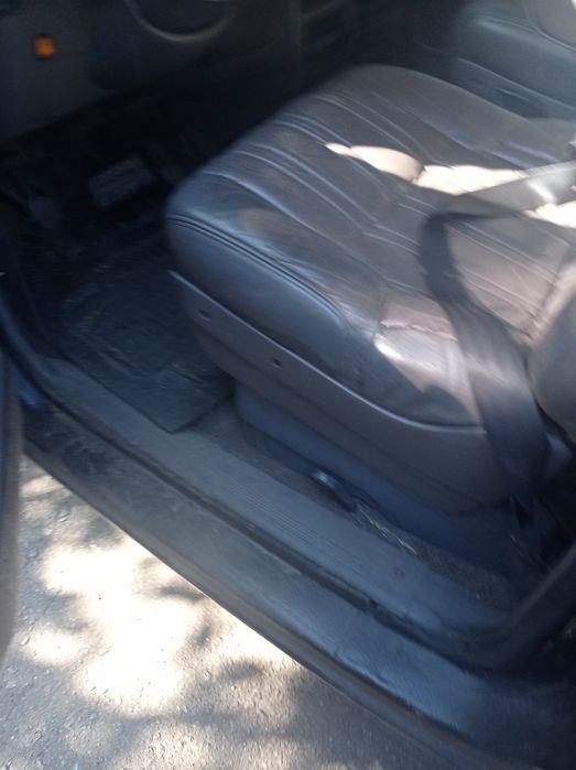 Продам авто Крайслер вояджер