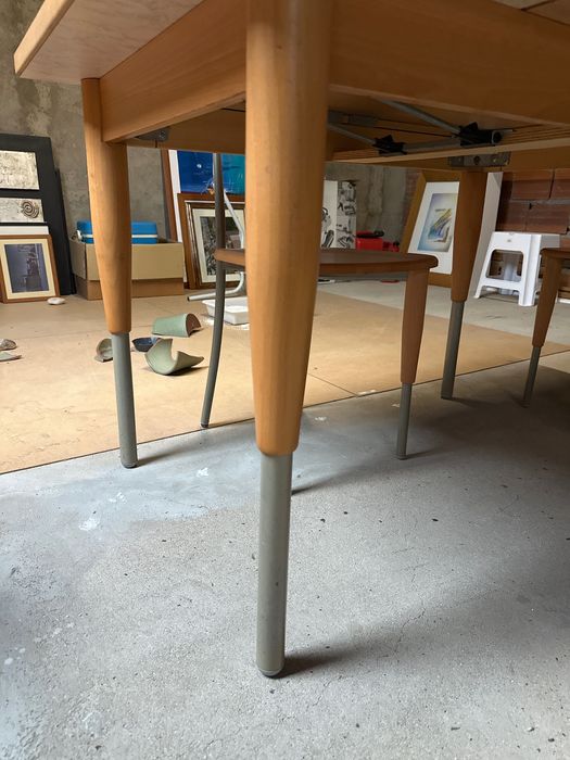 Mesa cozinha madeira maciça com cadeiras extensível