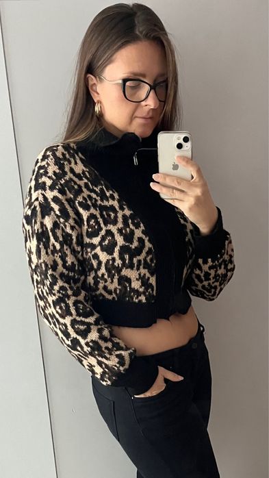 Krótki sweterek Reserved w panterkę na zamek S