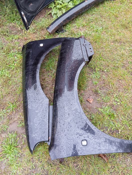 Продам капот черного цвета Шкода Октавия тур