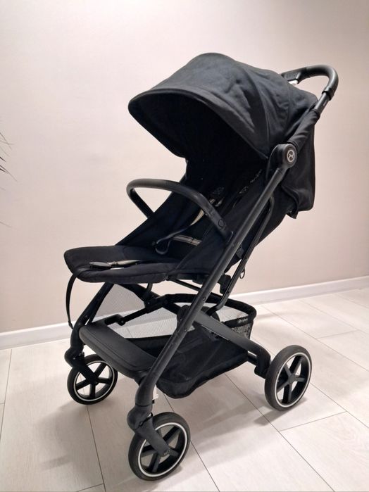 Дитяча коляскс cybex beezy