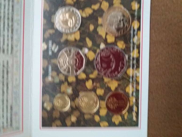 Coleção  de moedas em caixa prata bronze outras banho de ouro