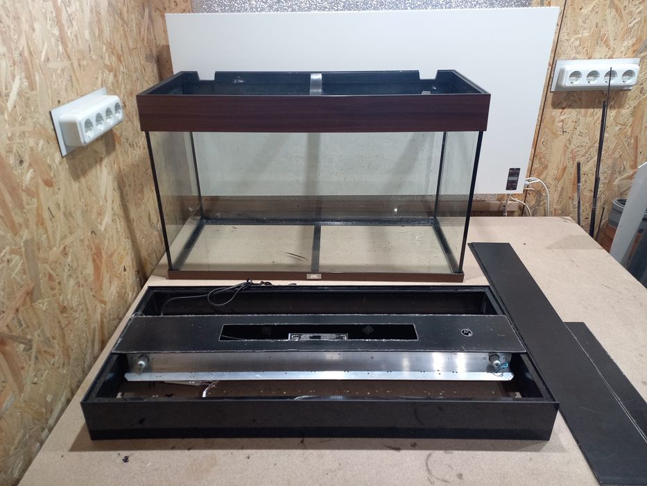 Ремонт акваріума.