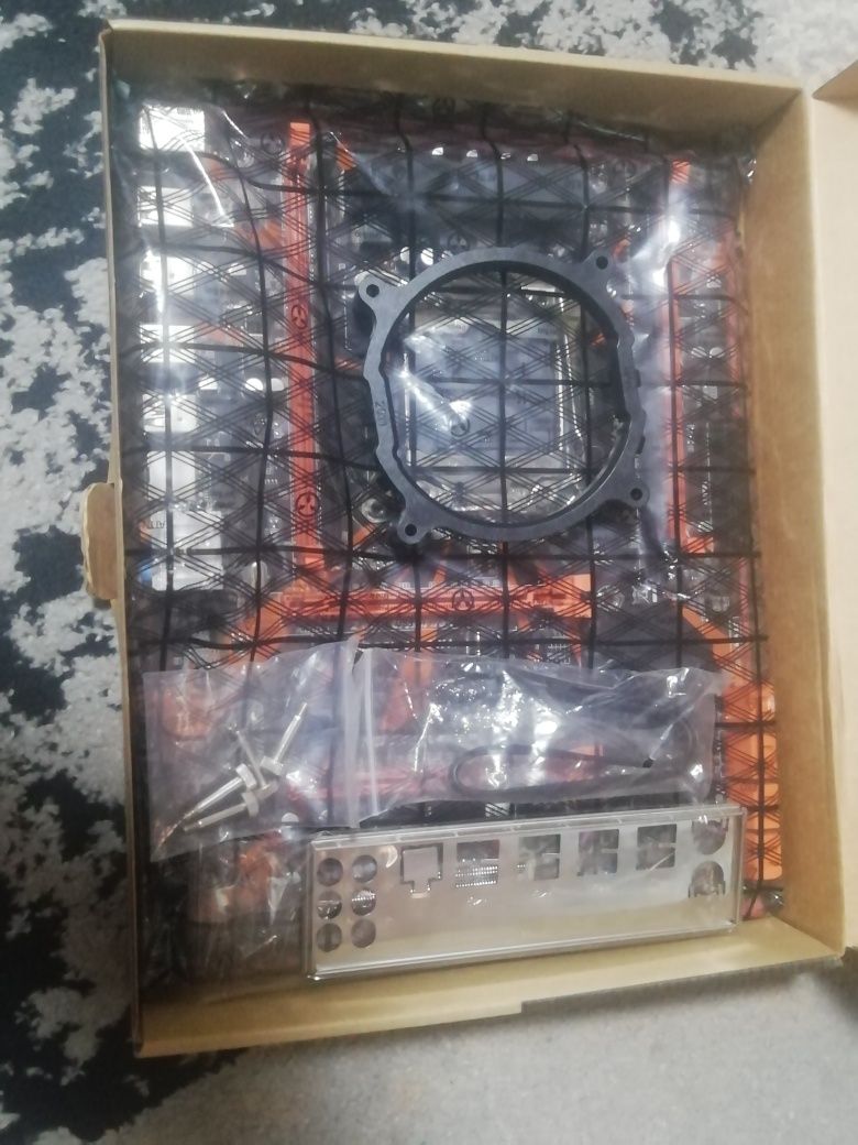 Мат. плата LGA 2011-3 X99, NVME/SATA M2, 4 канала DDR4