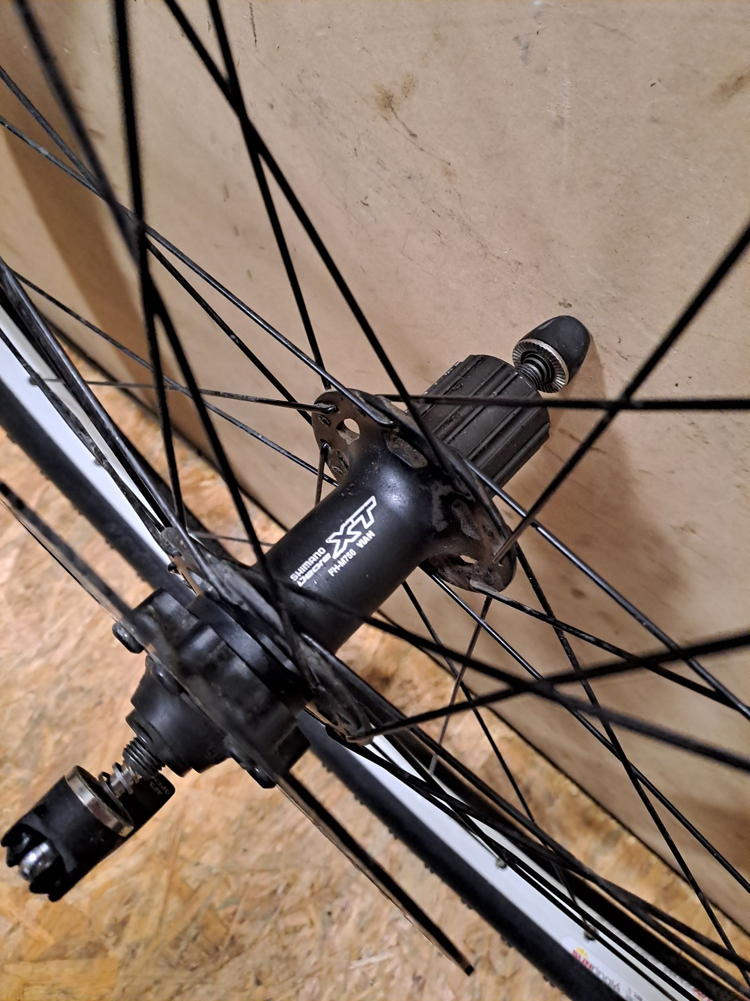 Koła SunRingle Equalizer 21 Shimano Deore XT Commencal  mavic