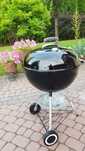 Grill węglowy z termometrem Weber 57 cm. Pascal Brodnicki.