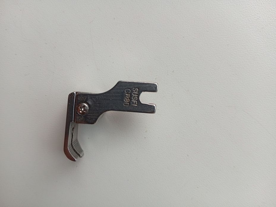 Лапки для промислової швейної машинки. Ціна за 9 шт.