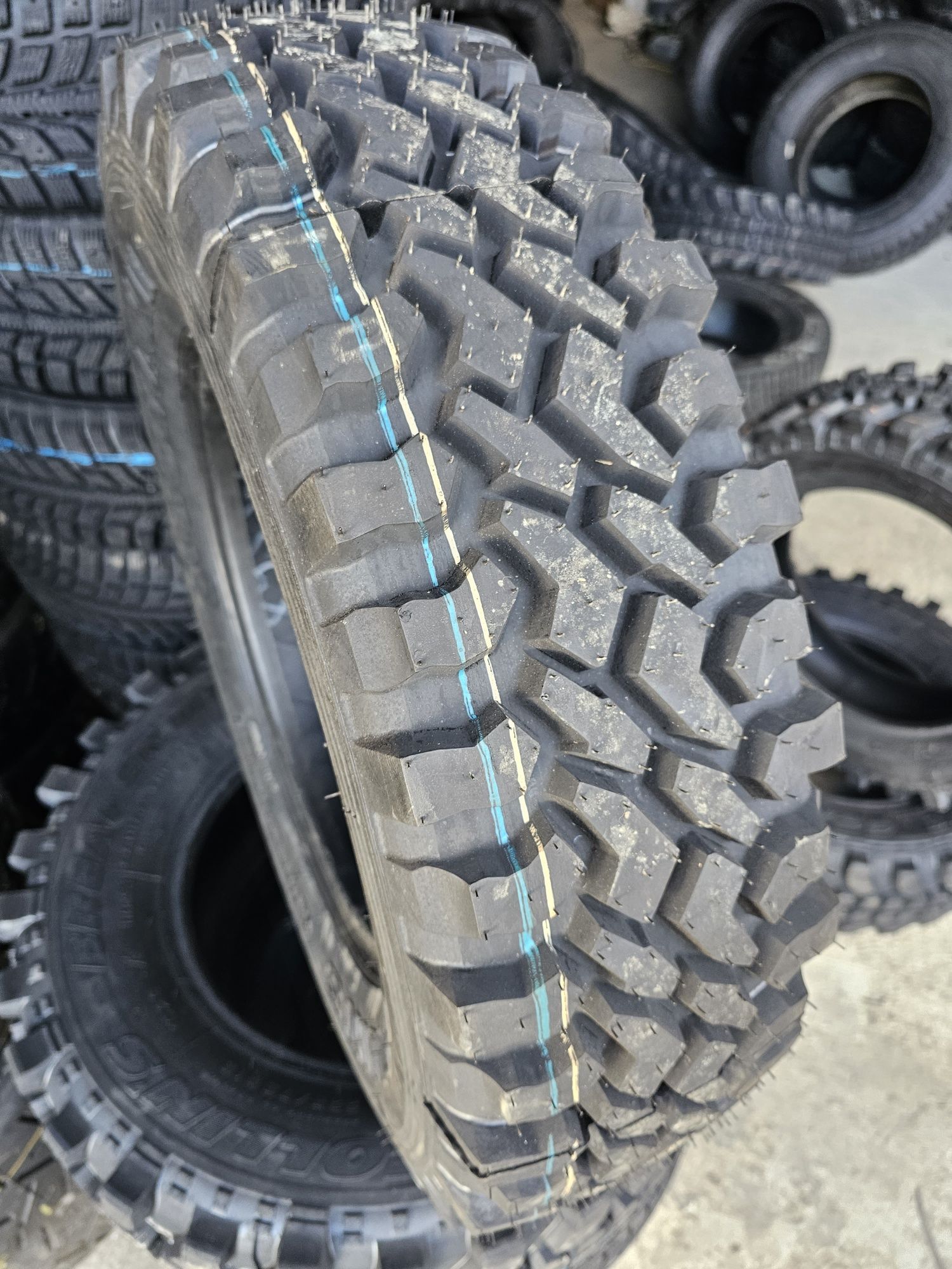 Opony Terenowe 205/75 R16 C Dakar MT 4x4