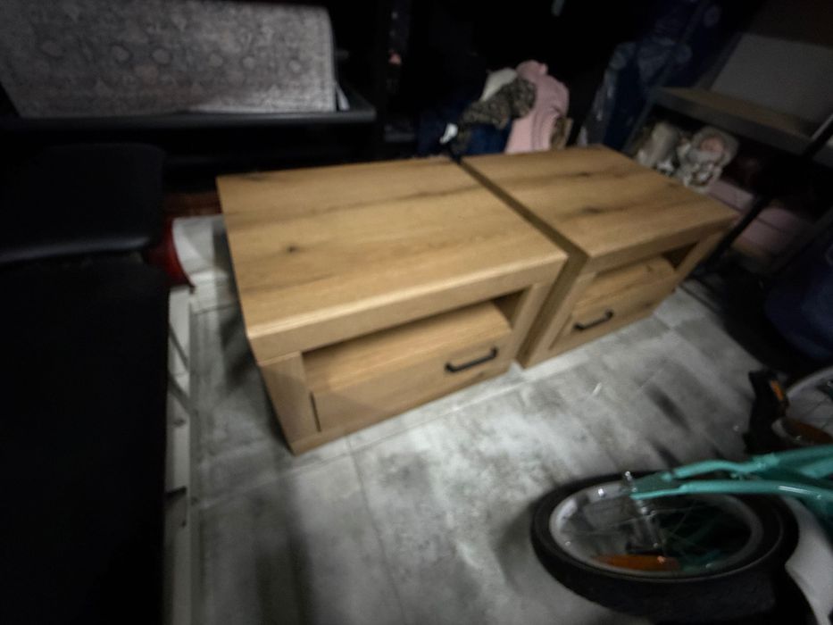 Szafki nocne - dwie (prawa, lewa)