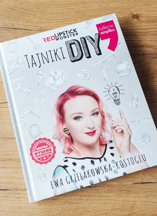 Tajniki Diy Ewa Grzelakowska-Kostoglu Red Lipstic Monster